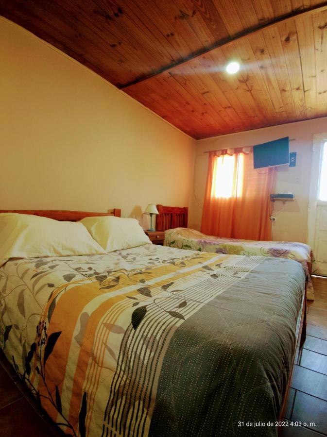 Hotel Juanita Puelches Екстер'єр фото