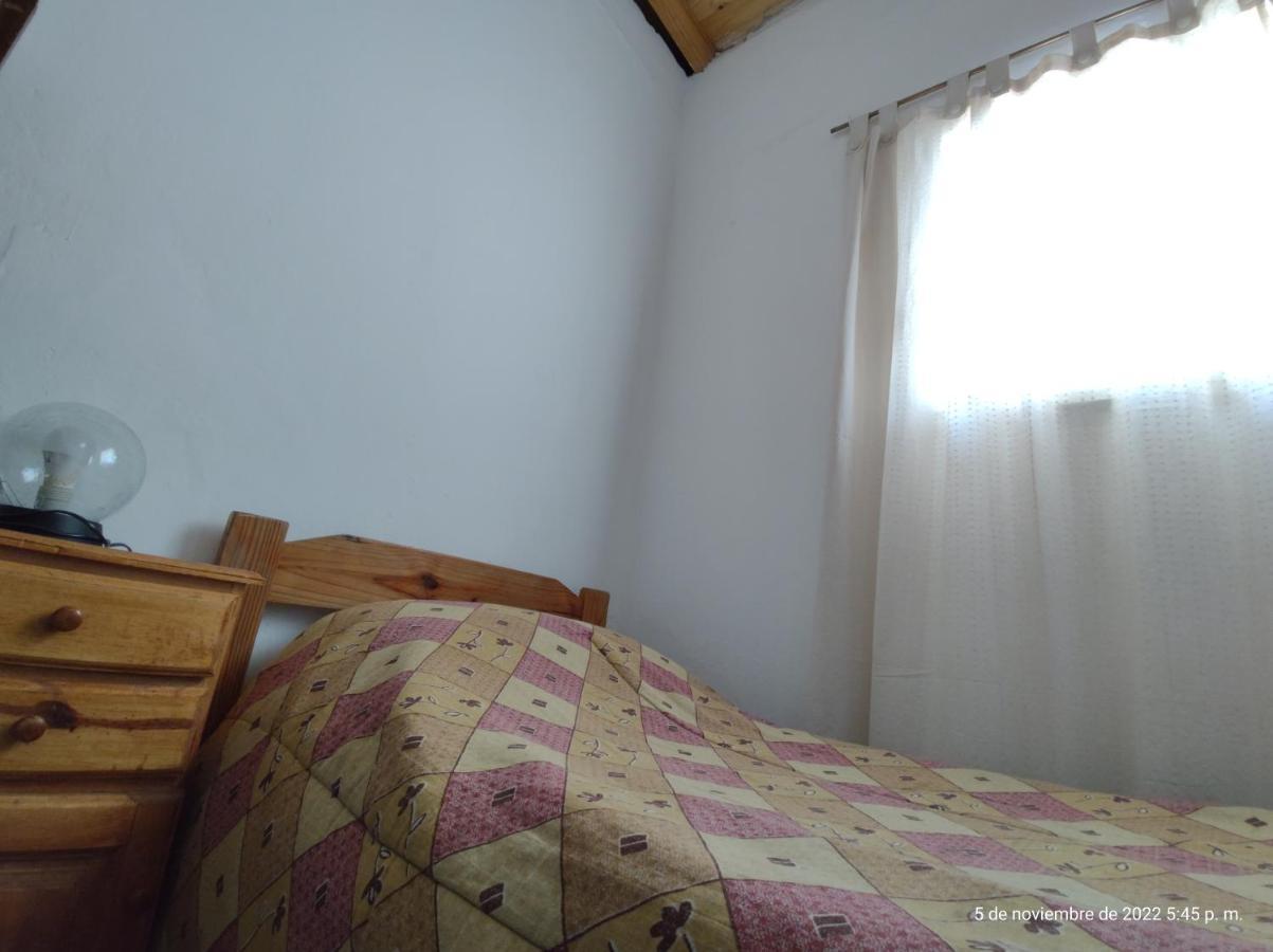 Hotel Juanita Puelches Екстер'єр фото